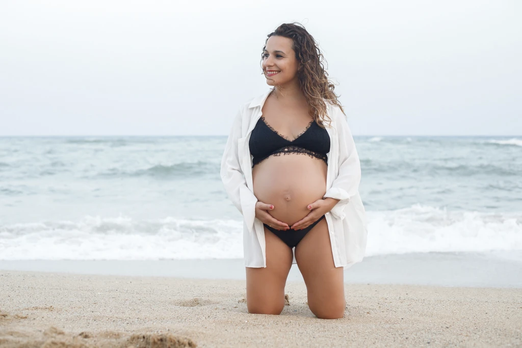 Fotografia embarazo en la Playa